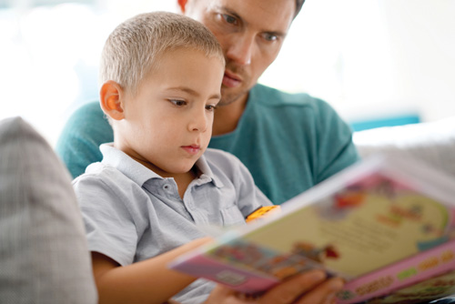 dad-and-son-reading